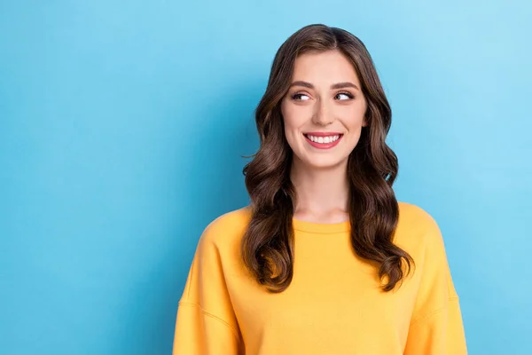 Closeup Foto Jovem Adorável Muito Agradável Mulher Menina Estudante Desgaste — Fotografia de Stock