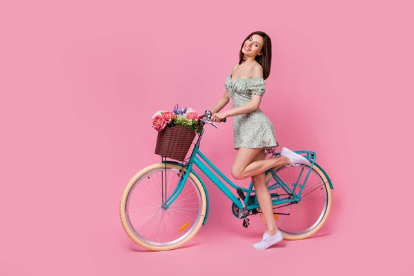 Full Length Profile Photo Sweet Lady Ride Bicycle Wear Printed — Zdjęcie stockowe