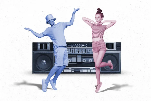 Sammansatt Collage Bild Två Mini Människor Dansar Njuta Musik Enorma — Stockfoto