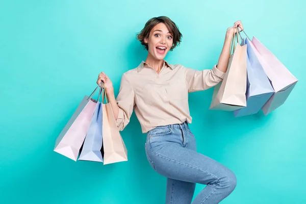 Foto Alegre Dama Alegre Fashionista Celebrar Bolsas Regocijar Nueva Ropa —  Fotos de Stock