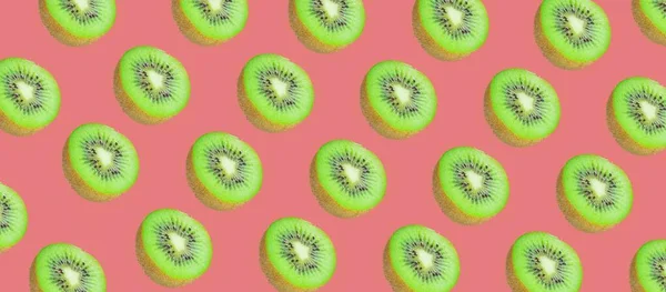 Kiwi Slices Top View Kiwi Slices Isolated Pink Background Tropical — Foto Stock