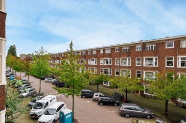 İkamet binası cephesi