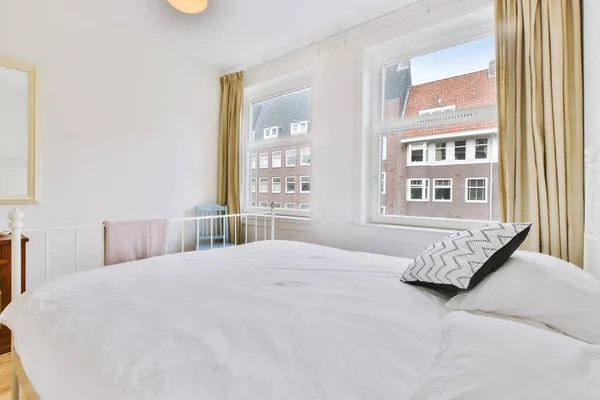 Cozy bedroom design — Stock Photo, Image