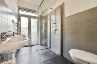 Zarif banyo tasarımı.