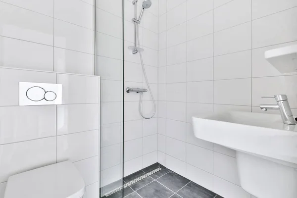 优雅的浴室设计 — 图库照片