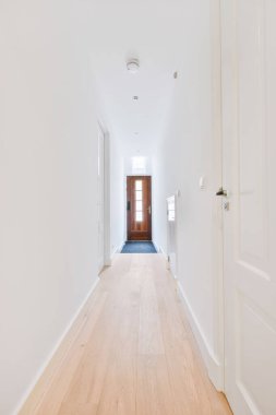 Parlak koridor biçimi