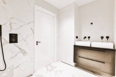 Banyo içi çok şık.