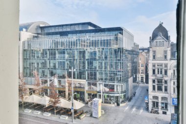 Pencereden görünüm