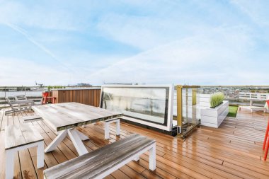 Sıcak yaz verandası