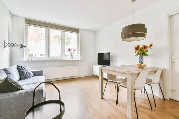 Elegantly combined living room with dining area — Stock Photo, Image