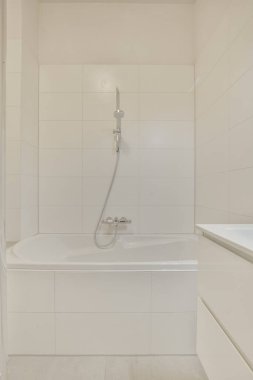 Modern banyo iç mimarisi