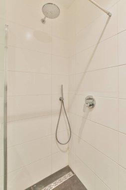 Modern duş kabini
