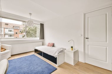 Yumuşak yataklı güzel bir yatak odası