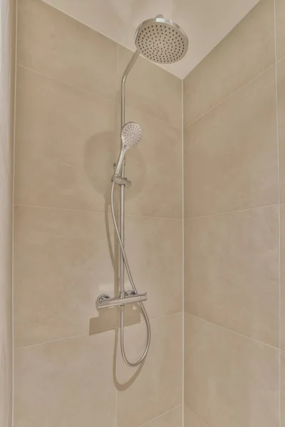 Moderní sprchový kout — Stock fotografie