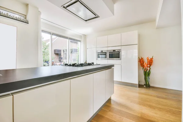 Wonderful kitchen with gray worktop — Foto de Stock