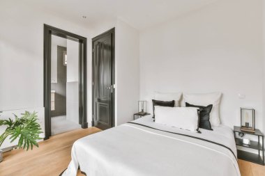 Parlak yatak odası tasarımı