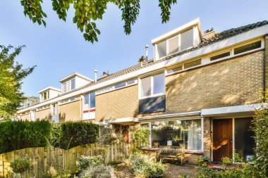 Güzel bir yerleşim yeri manzarası