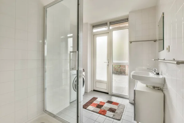 멋진 욕실 디자인 — 스톡 사진