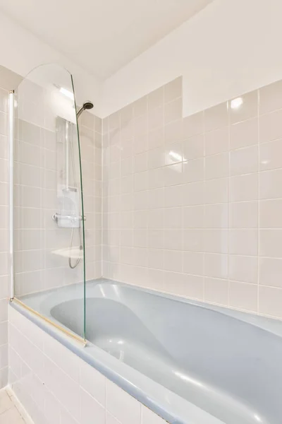 Diseño de baño con estilo — Foto de Stock
