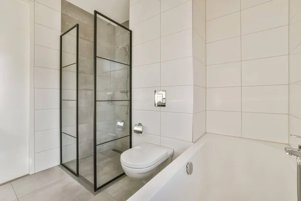 Design elegante del bagno — Foto Stock