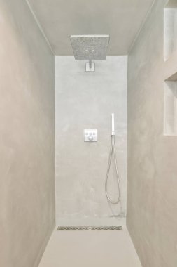 Modern duş kabini