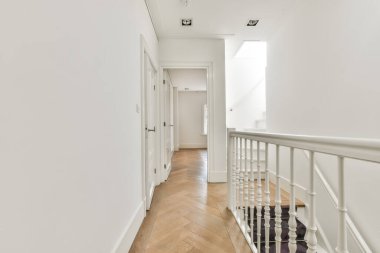 Küçük ve rahat merdiven