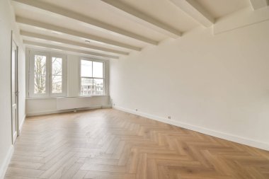 Klasik boş oda içi