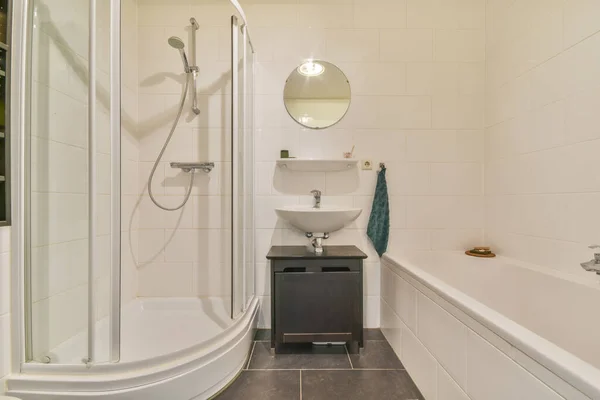Kamar mandi dalam desain modern — Stok Foto