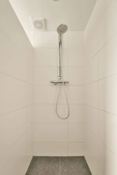 El interior de una cabina de ducha — Foto de Stock