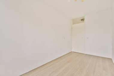 Basit boş beyaz oda