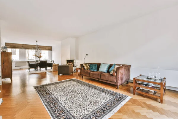 Bir stüdyo dairenin içi.