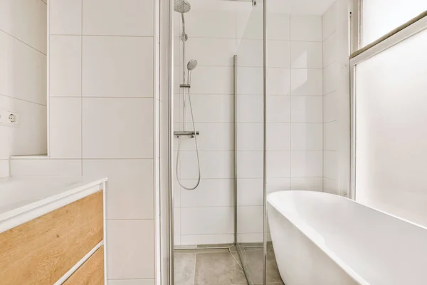 La doccia compatta — Foto Stock