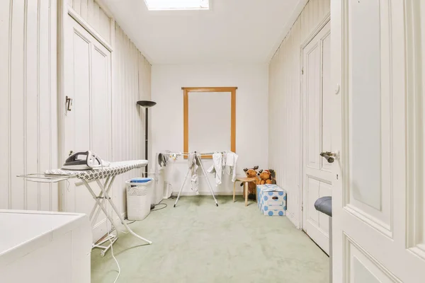 Modern dryer room — Stockfoto