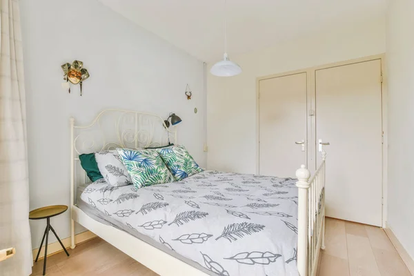Interior Cozy Bedroom Metal Bed Modern Apartment — стоковое фото