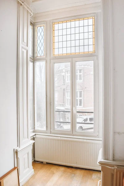 Window Corner Wooden Parquet Good View — стоковое фото