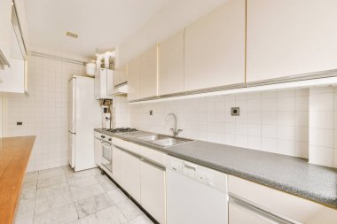 Parlak ve modern mutfak tasarımı