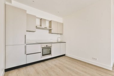 Bir mutfağın içi.