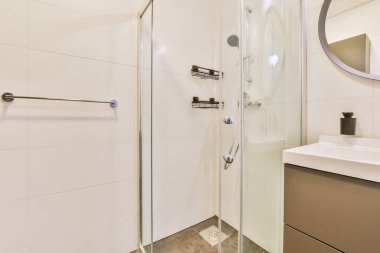 Lavabo ve duş kabini
