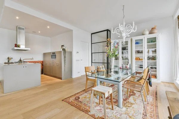 Spacious living room with dining and kitchen zone — Photo