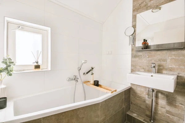 Stylish Bathroom White Ceramic Bath Sink — Stock Photo, Image