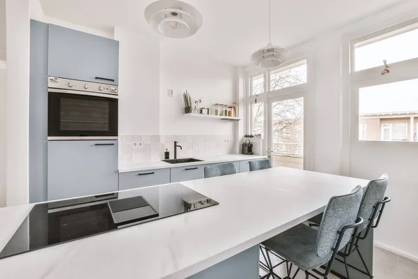 Inicio Diseño Interior Apartamento Loft Moderno Con Cocina Abierta Estilo — Foto de Stock