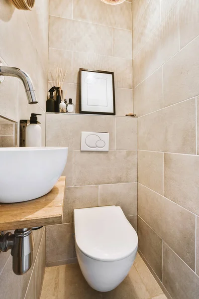 Modern Flush Toilet Ceramic Sink Installed White Tiled Walls Mirror — Stock Photo, Image