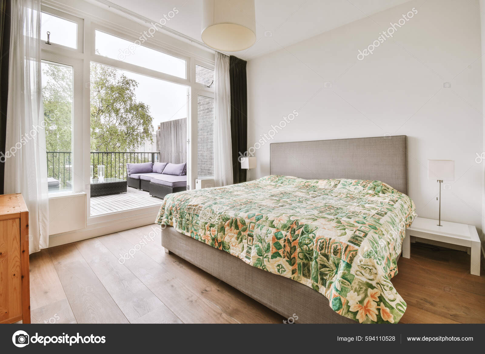 Home Interior Design Bedroom Bed Wooden Wardrobe Placed Corner