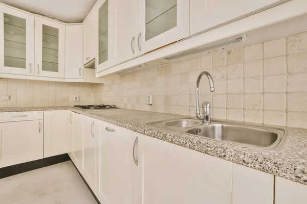 Interior Empty White Kitchen Windows Wooden Parquet Floor — Stok fotoğraf