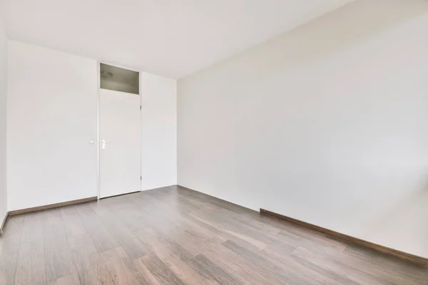 Een Gezellige Ruime Lege Kamer Een Luxe Huis — Stockfoto