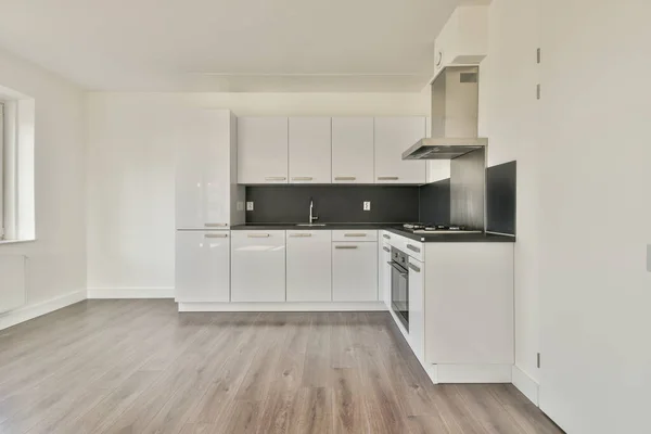 Interior Empty White Kitchen Windows Wooden Parquet Floor — Stok fotoğraf