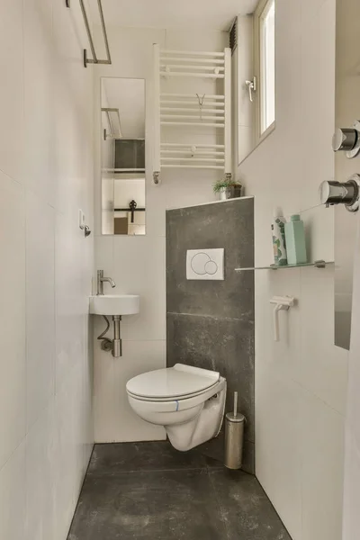 Interior Casa Banho Contemporânea Com Chuveiro Estilo Mínimo Plana — Fotografia de Stock