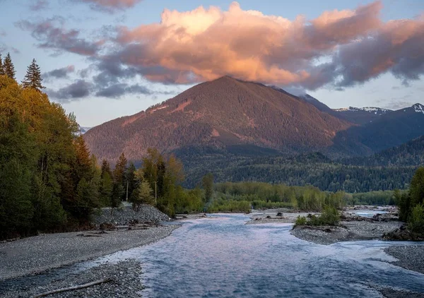 Picture Chilliwack River Surrounding Mountains Beautiful Evening Light Taken Vedder — Foto Stock