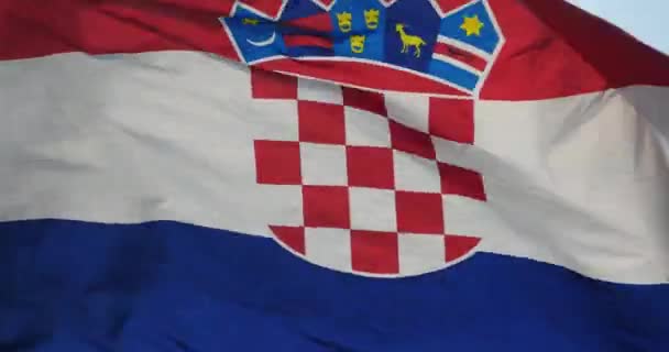 4k Croazia bandiera sventola nel vento . — Video Stock