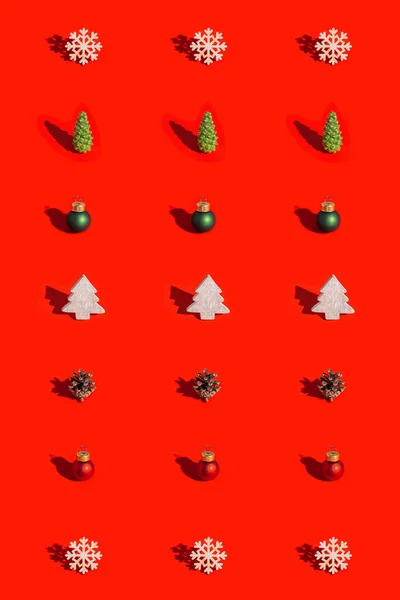 Kerst Lay Out Met Natuurlijke Decoraties Houten Sneeuwvlok Kerstboom Dennenappel — Stockfoto